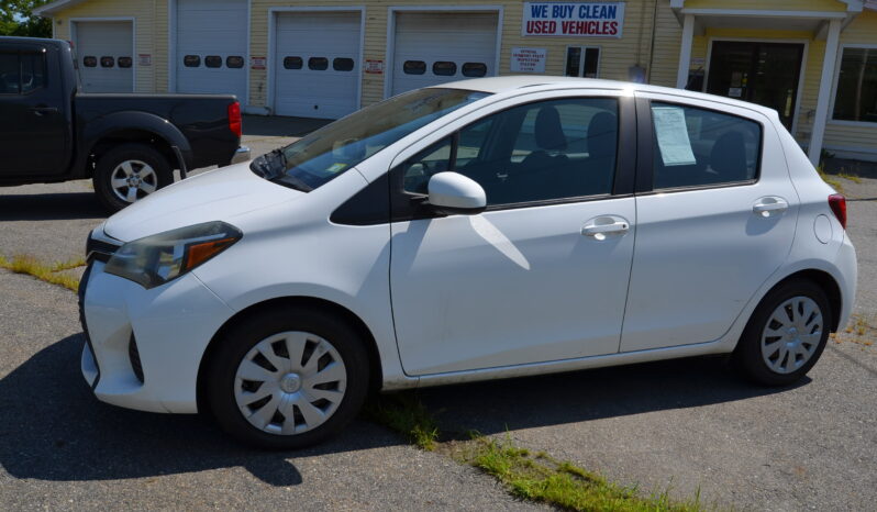 2015 TOYOTA YARIS HATDHBACK 5D full