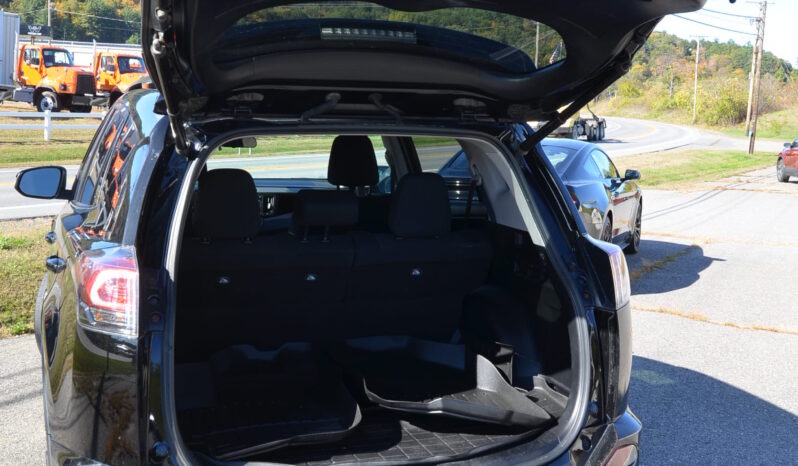 2018 TOYOTA RAV4 4D SUV AWD full