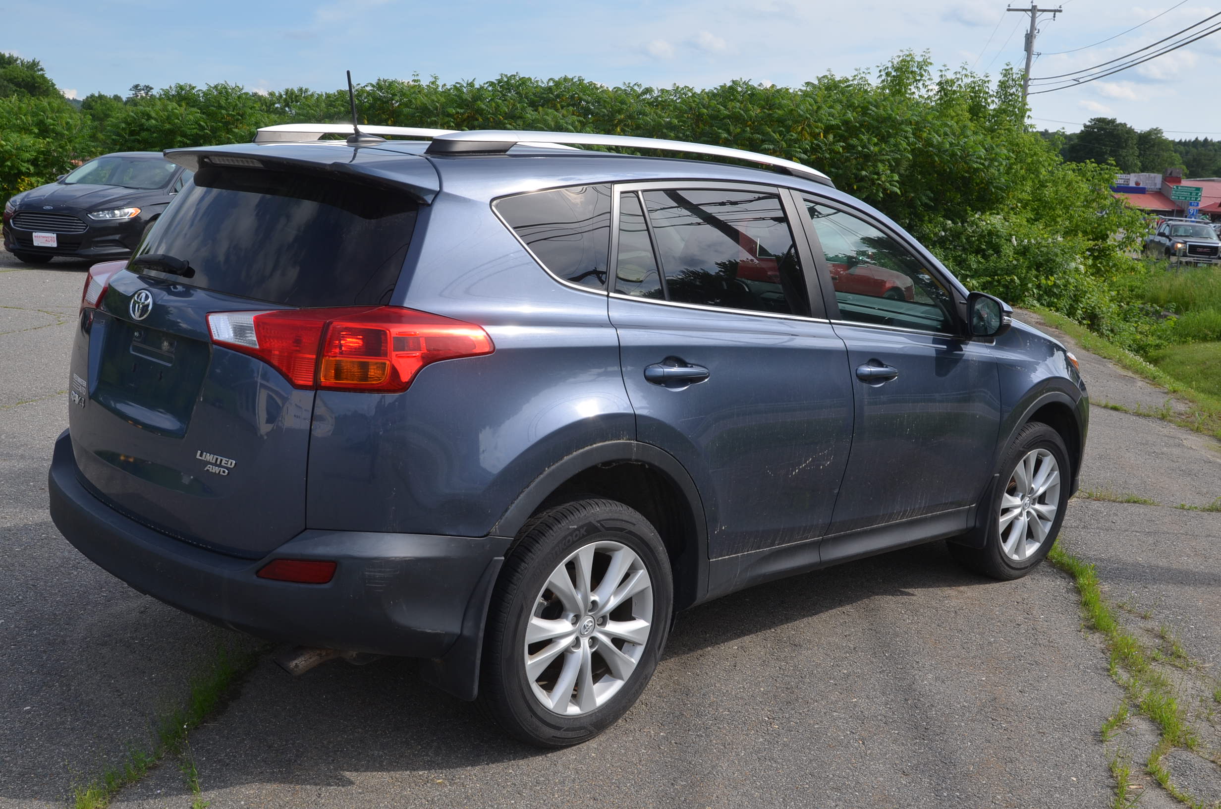 2013 Toyota RAV4 Limited - Photo 11
