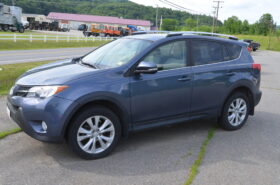 2013 TOYOTA RAV LIMITED 4D SUV AWD