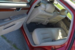 2002 CADILLAC DEVILLE  RED full