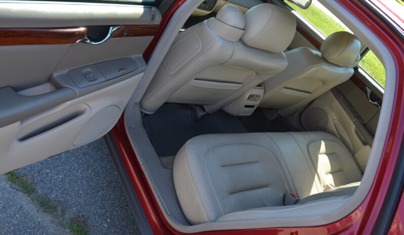 2002 CADILLAC DEVILLE  RED full