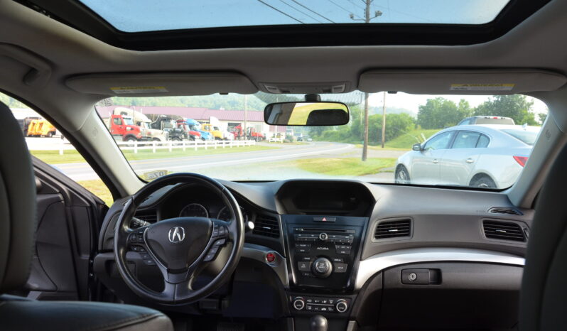 2017 Acura ILX  4D Sedan full