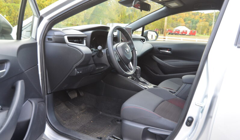2026 TOYOTA COROLLA SE full